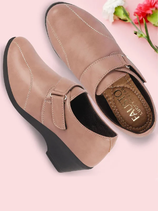 women’s stylish flats for summer days -Women Peach Outdoor Fashion Hook and Loop Platform Heel Wedges