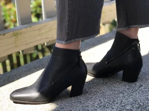 women’s stylish ankle boots for winter -Lilimill Kama available in 2 colours