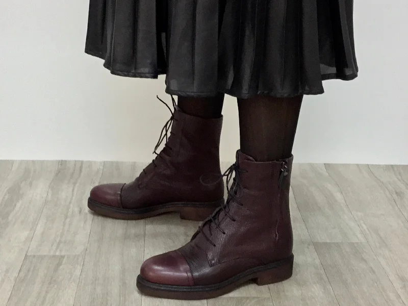 trendy ankle boots for women’s fall looks -Lilimill Lyla available in 2 colours