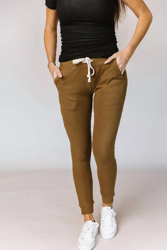 trendy pants for women’s 2025 wardrobe -Performance Fleece Joggers In Lemongrass