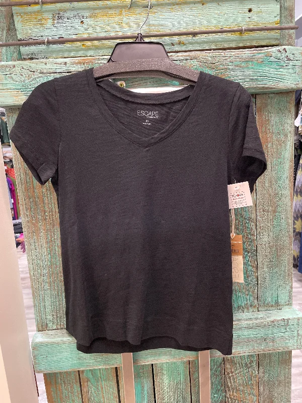 cozy women’s sweaters for chilly days -Short Sleeve Tee in Black by Escape