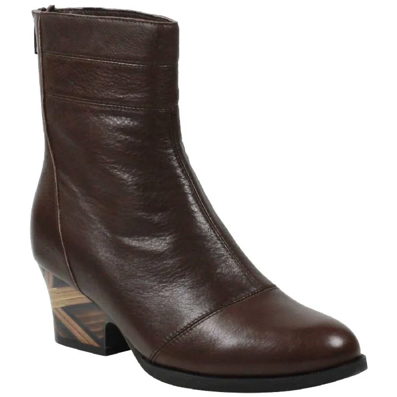 trendy boots for women’s cold weather outfits -Women's Joosa Boot In Chocolate Lamb