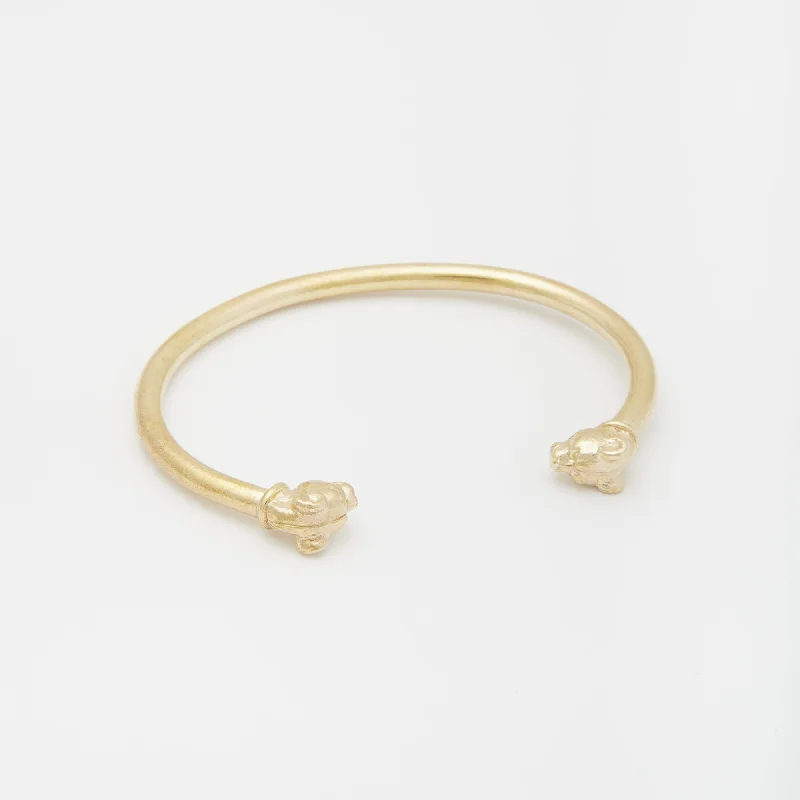 trendy hoop earrings for women’s street style -Lioness Cuff in Gold