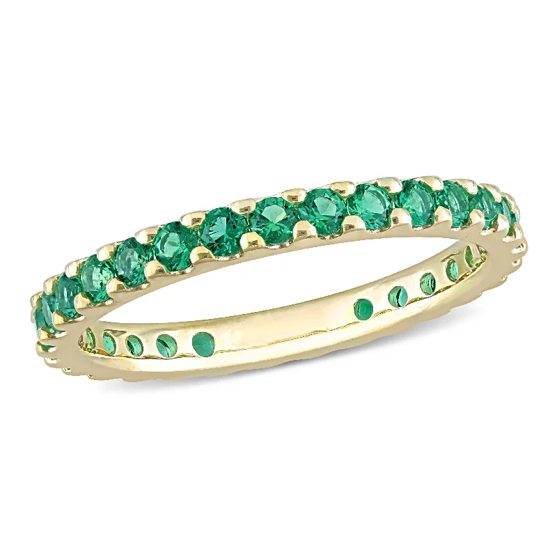 chic silver rings for women’s everyday elegance -Mimi & Max Women's 3/4ct TGW Created Emerald Eternity Ring in 10k Yellow Gold