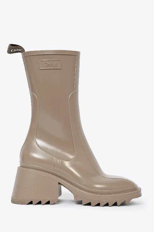 comfortable flats for women’s everyday use -Chloe Taupe Zip Up 'Betty' Rain Boots Size 35