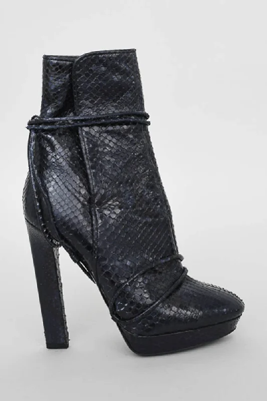 women’s chic flats for sophisticated outfits -Emilio Pucci Blue Python Platform Tie Boots Size 40