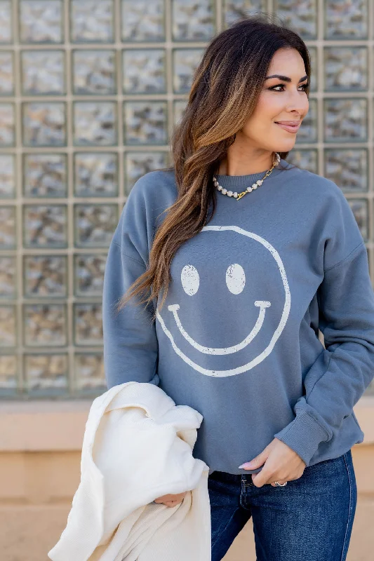 women’s formal dresses for corporate events -Vintage Smiley Face Graphic Crewneck