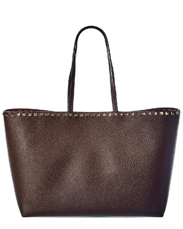 trendy bags for women’s beach days -Valentino Rockstud Large Grainy Leather Shopper Tote